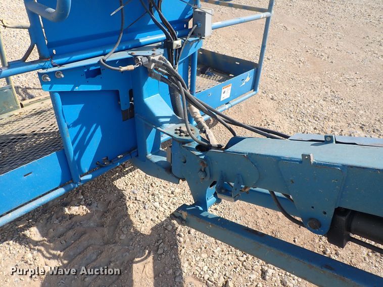 image for item DC4004 2004 Genie S-65  boom lift