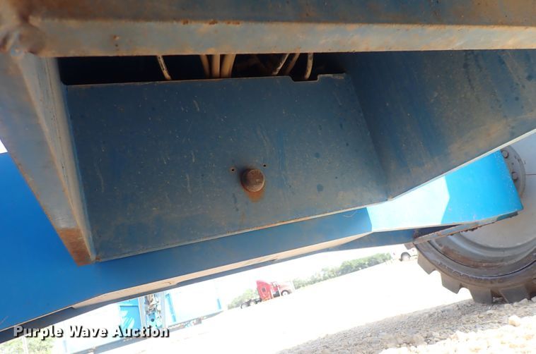 image for item DC4004 2004 Genie S-65  boom lift