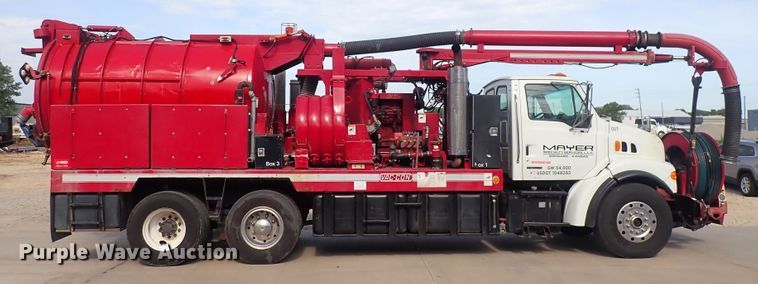 image for item DC4005 2003 Sterling LT7500  sewer jetter truck