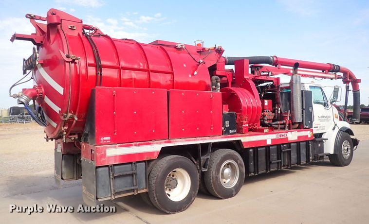 image for item DC4005 2003 Sterling LT7500  sewer jetter truck