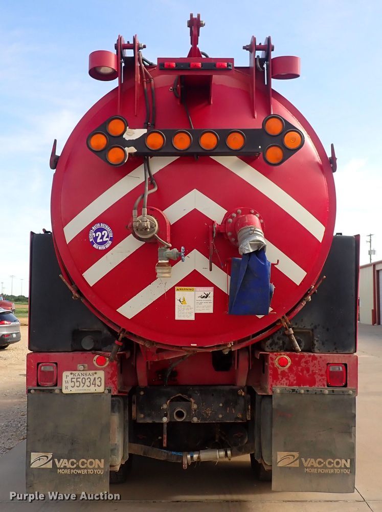 image for item DC4005 2003 Sterling LT7500  sewer jetter truck