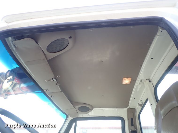 image for item DC4005 2003 Sterling LT7500  sewer jetter truck