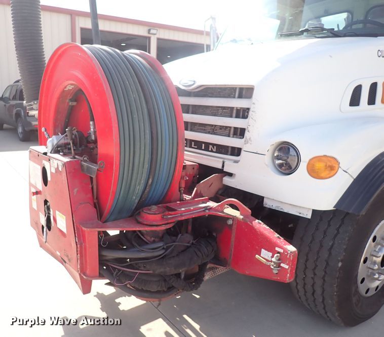 image for item DC4005 2003 Sterling LT7500  sewer jetter truck