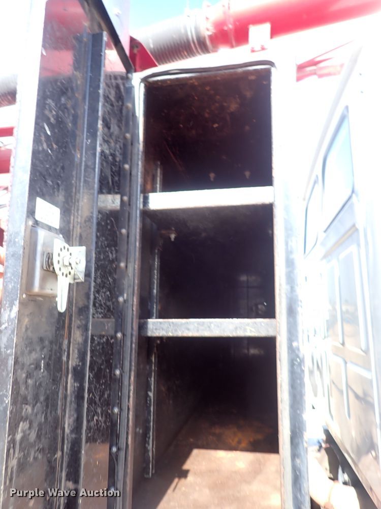 image for item DC4005 2003 Sterling LT7500  sewer jetter truck