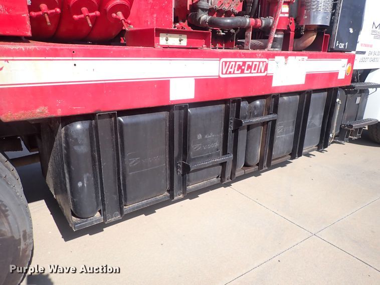 image for item DC4005 2003 Sterling LT7500  sewer jetter truck