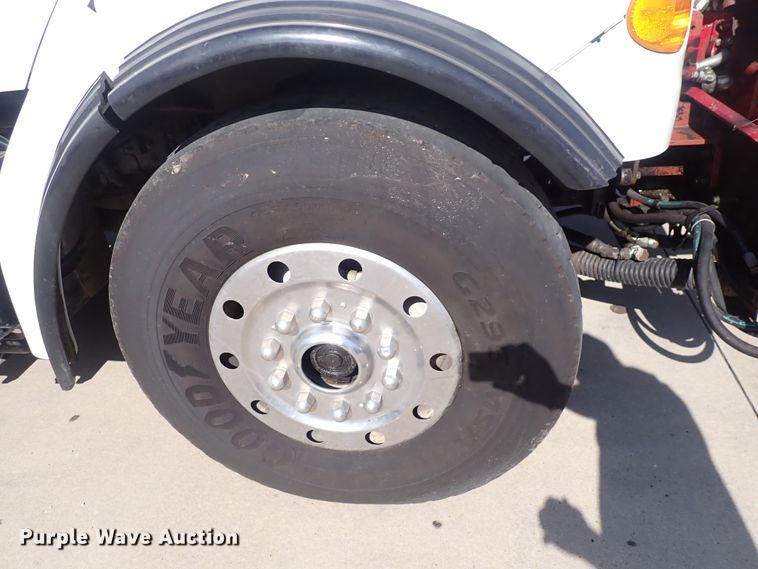 image for item DC4005 2003 Sterling LT7500  sewer jetter truck