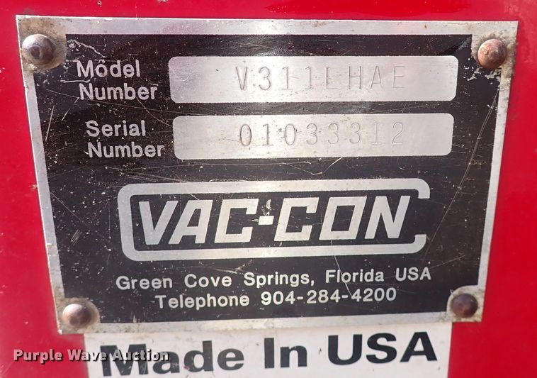 image for item DC4005 2003 Sterling LT7500  sewer jetter truck