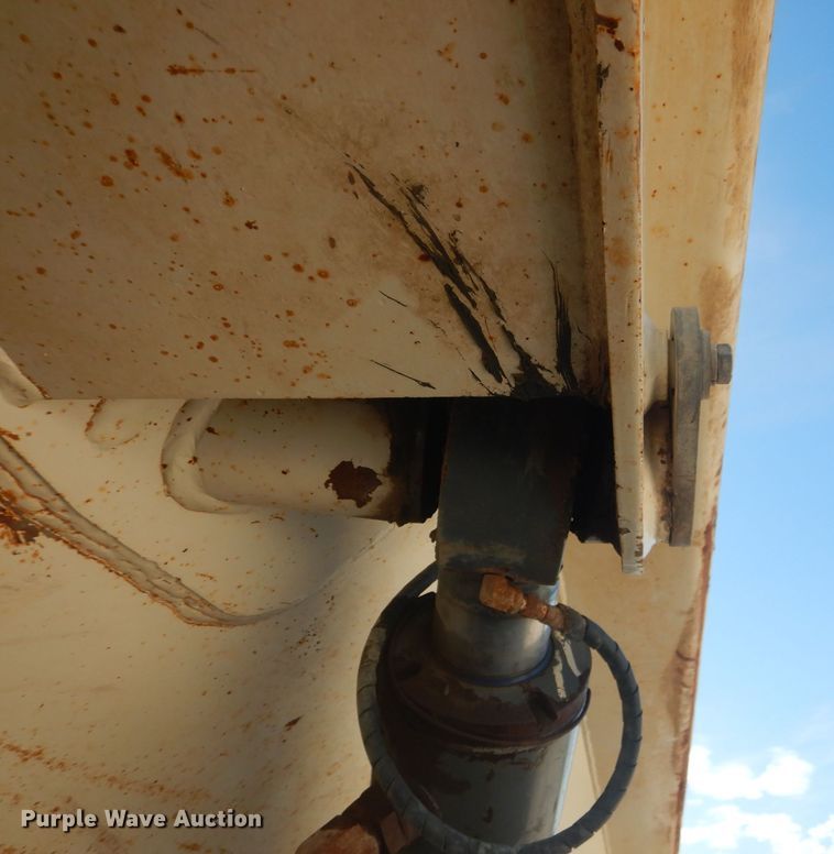 image for item DJ8967 2011 Terex TA300  haul truck