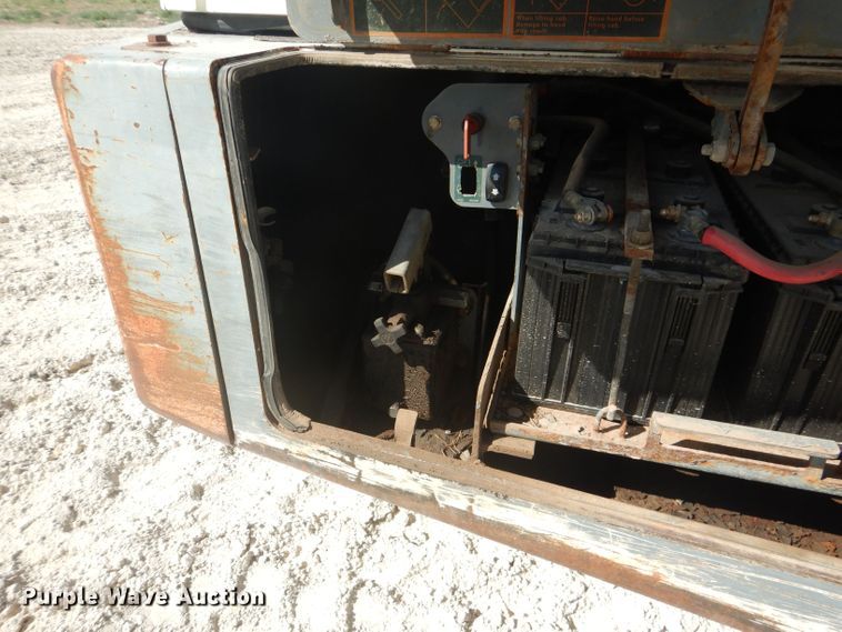 image for item DJ8967 2011 Terex TA300  haul truck