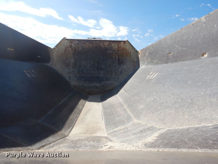 image for item DJ8967 2011 Terex TA300  haul truck