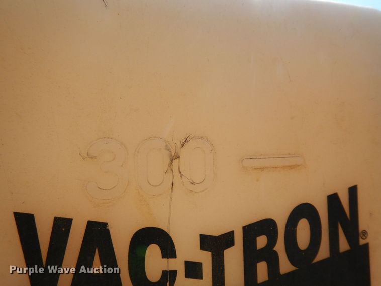 image for item DK0364 2005 Vactron PM850G  vacuum excavator