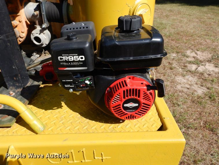 image for item DK0364 2005 Vactron PM850G  vacuum excavator