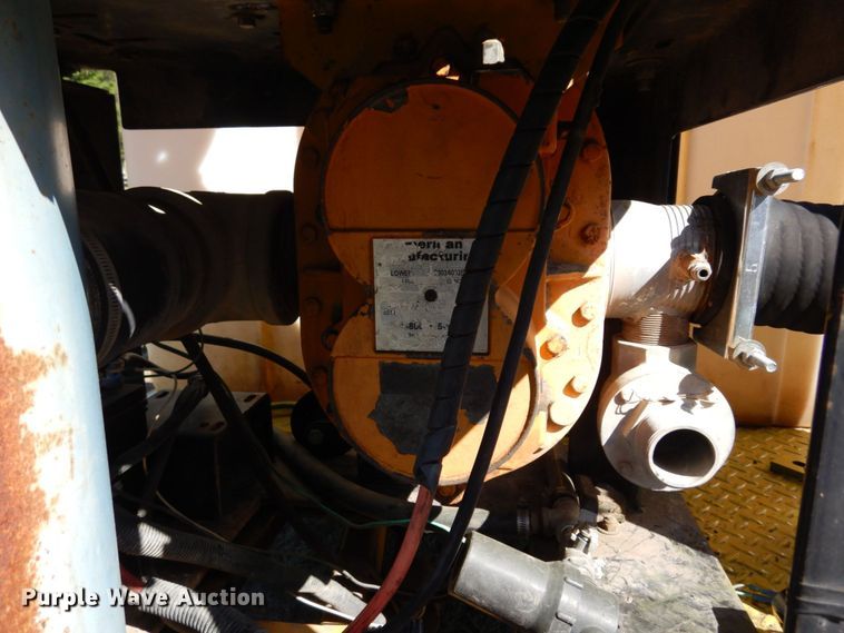 image for item DK0364 2005 Vactron PM850G  vacuum excavator