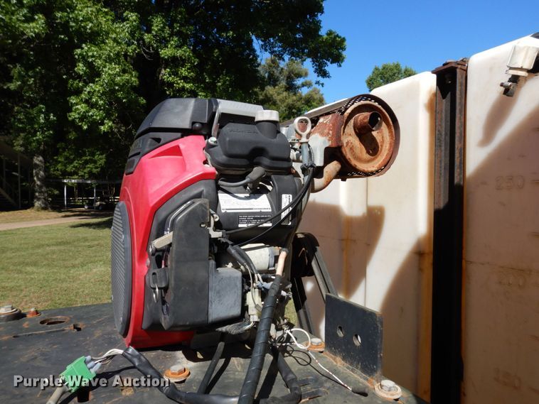 image for item DK0364 2005 Vactron PM850G  vacuum excavator