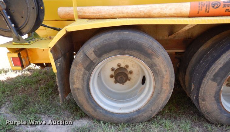 image for item DK0364 2005 Vactron PM850G  vacuum excavator