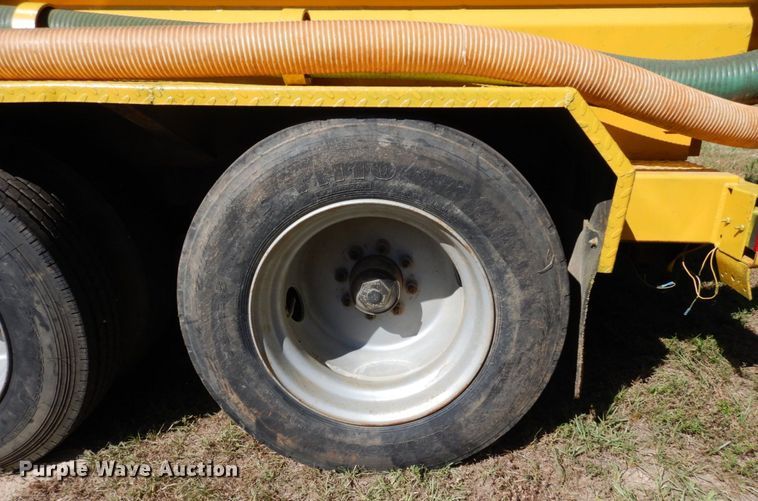 image for item DK0364 2005 Vactron PM850G  vacuum excavator