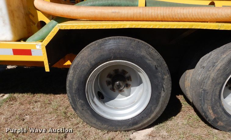 image for item DK0364 2005 Vactron PM850G  vacuum excavator