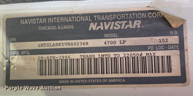 image for item DK6240 1997 International 4700  utility / service truck