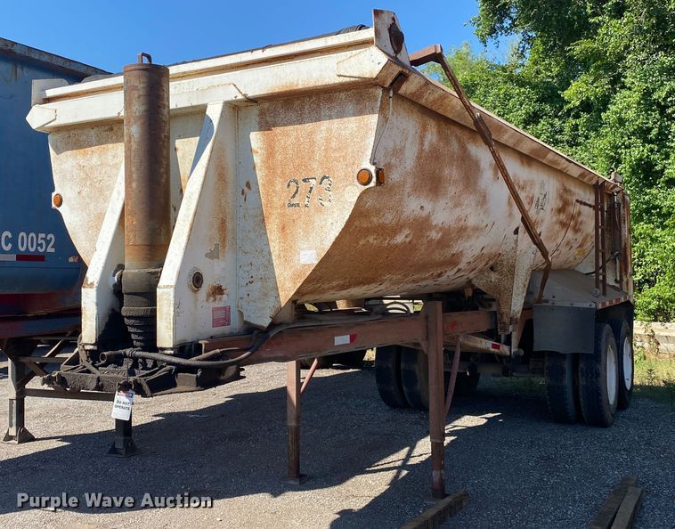 image for item DK6242 1995 APEC  end dump trailer