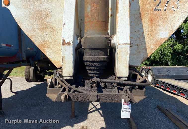 image for item DK6242 1995 APEC  end dump trailer
