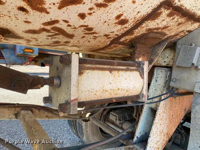 image for item DK6242 1995 APEC  end dump trailer