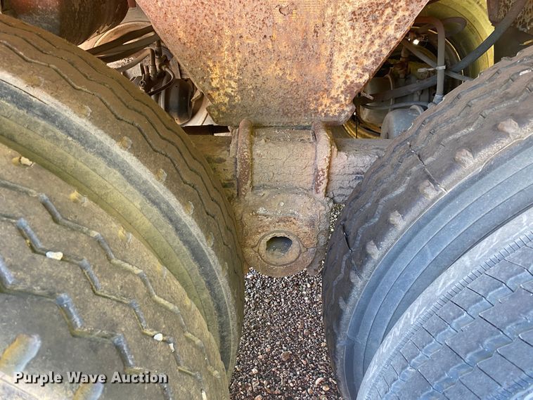 image for item DK6242 1995 APEC  end dump trailer