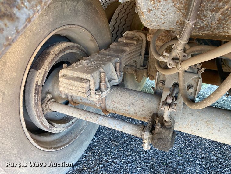 image for item DK6242 1995 APEC  end dump trailer