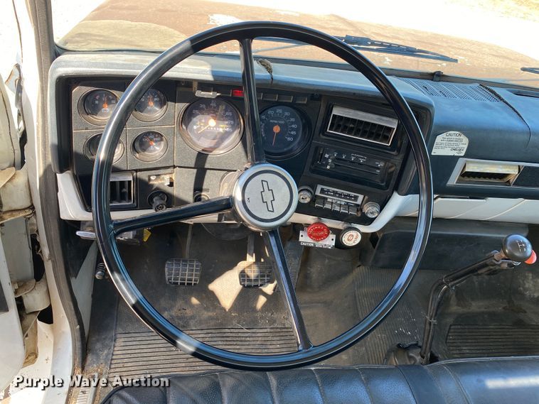 image for item DK6244 1990 Chevrolet C60  dump flatbed truck