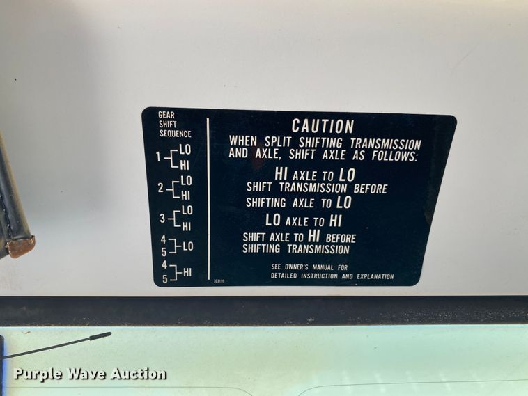 image for item DK6244 1990 Chevrolet C60  dump flatbed truck