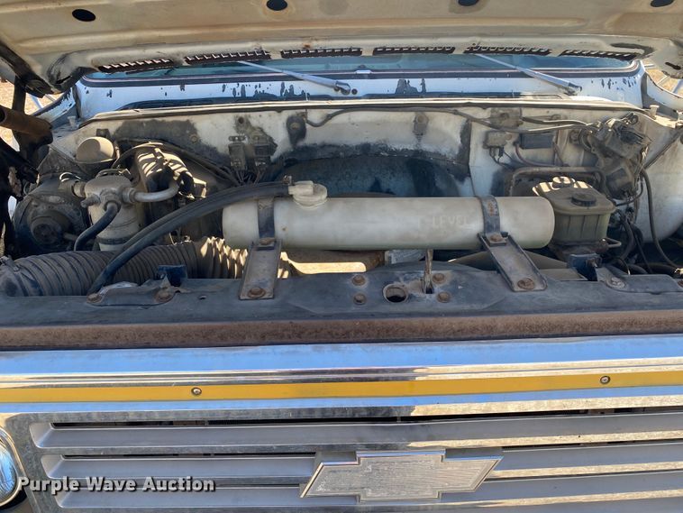 image for item DK6244 1990 Chevrolet C60  dump flatbed truck