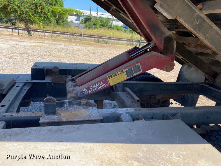 image for item DK6244 1990 Chevrolet C60  dump flatbed truck