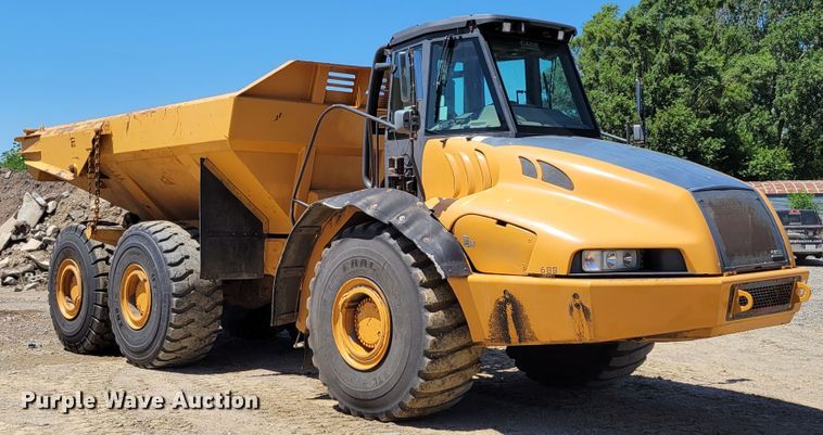 image for item DM2300 2005 Case 340  haul truck