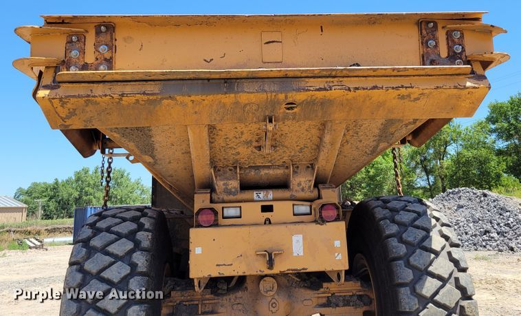 image for item DM2300 2005 Case 340  haul truck