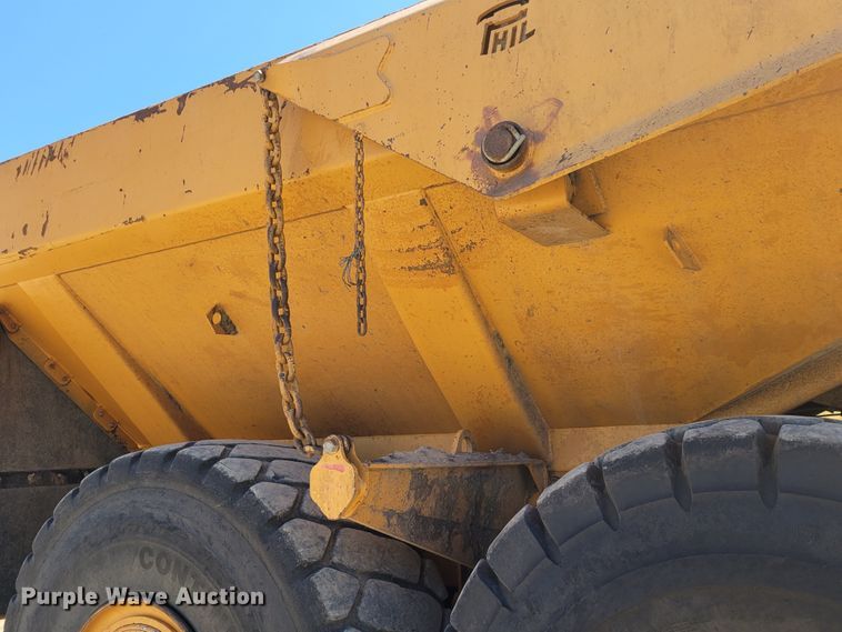 image for item DM2300 2005 Case 340  haul truck