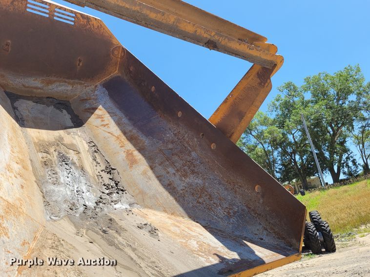 image for item DM2300 2005 Case 340  haul truck