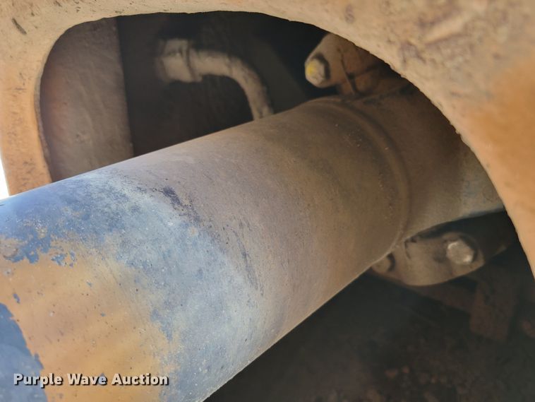 image for item DM2300 2005 Case 340  haul truck