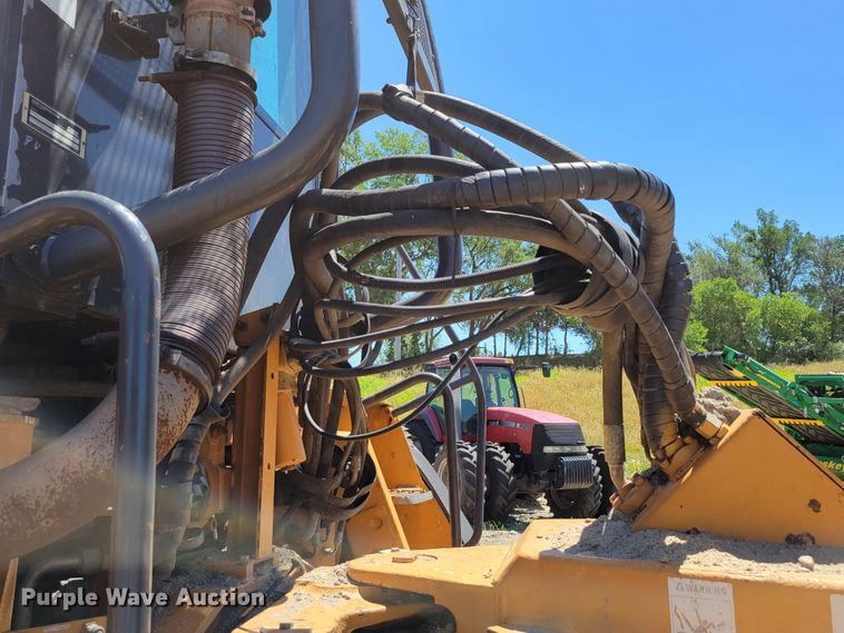 image for item DM2300 2005 Case 340  haul truck