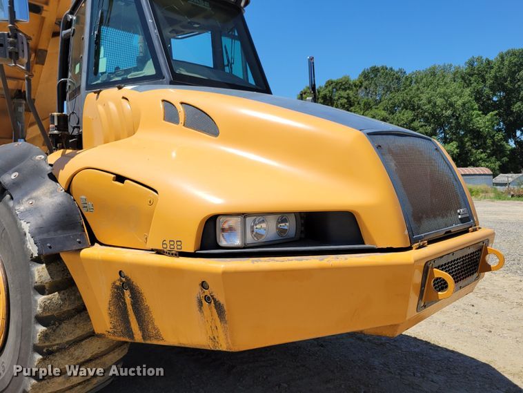 image for item DM2300 2005 Case 340  haul truck