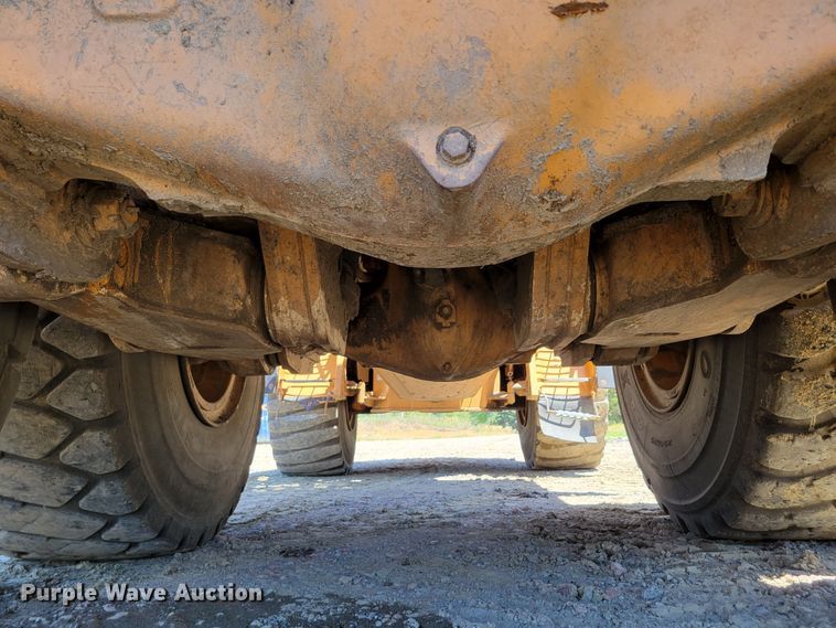 image for item DM2300 2005 Case 340  haul truck