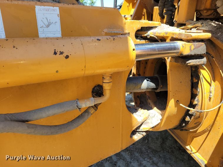 image for item DM2300 2005 Case 340  haul truck