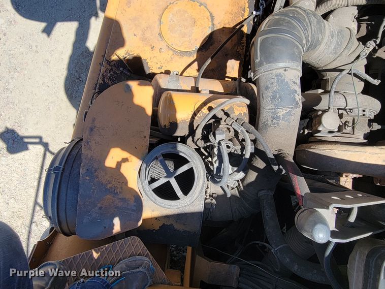 image for item DM2300 2005 Case 340  haul truck