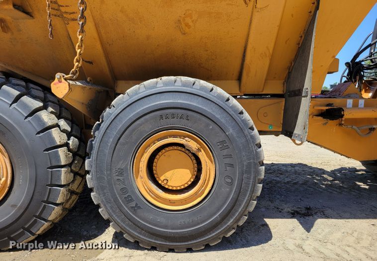 image for item DM2300 2005 Case 340  haul truck