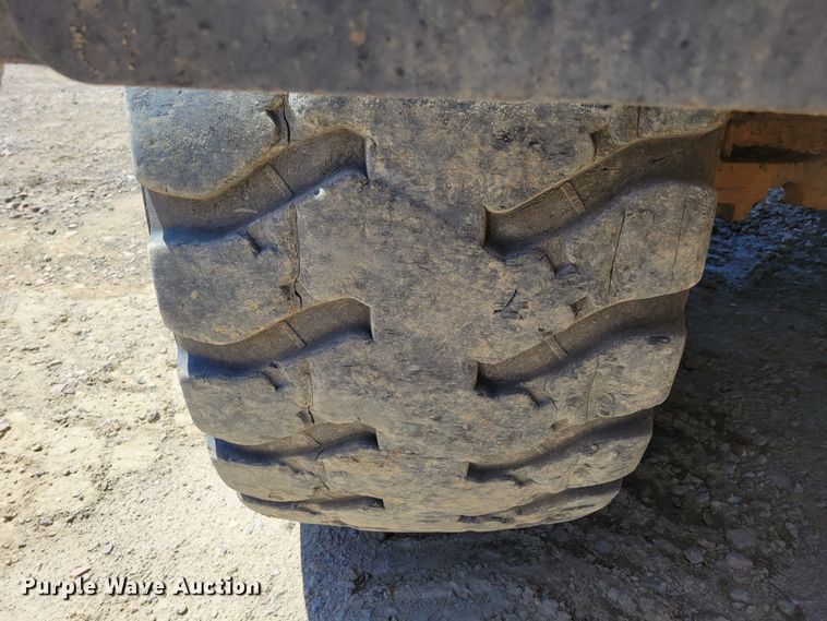 image for item DM2300 2005 Case 340  haul truck