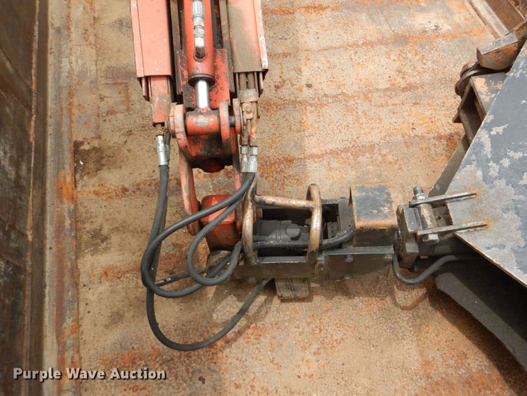 image for item DM2320 1999 Ford F800  crane truck