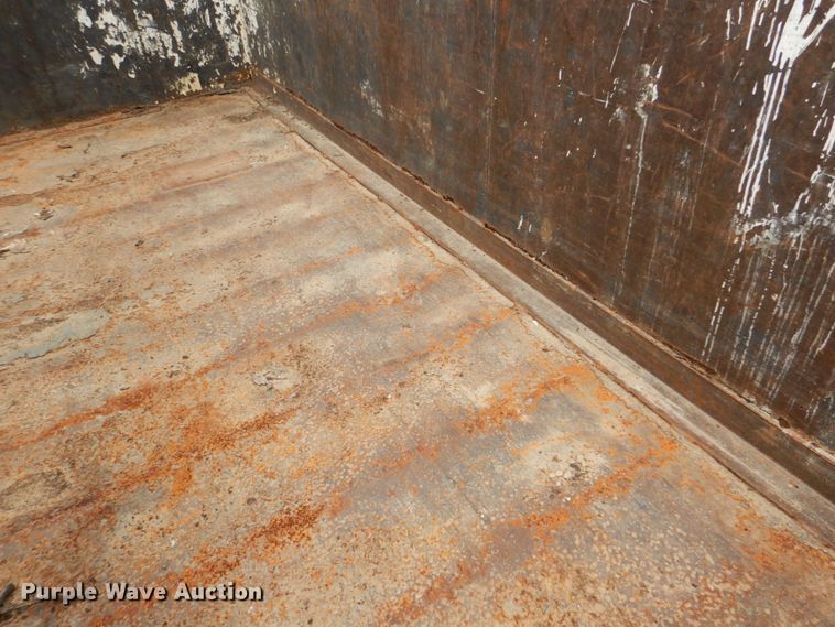 image for item DM2320 1999 Ford F800  crane truck