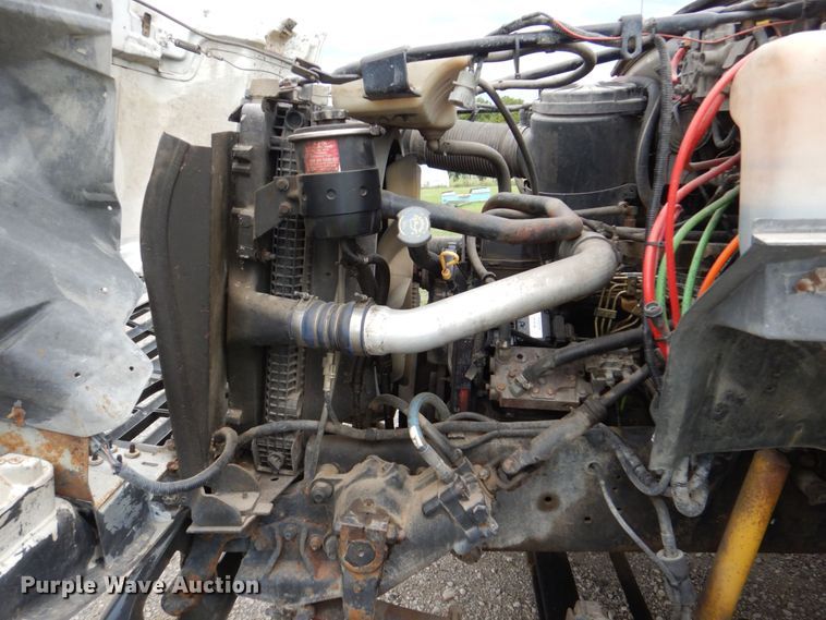 image for item DM2320 1999 Ford F800  crane truck