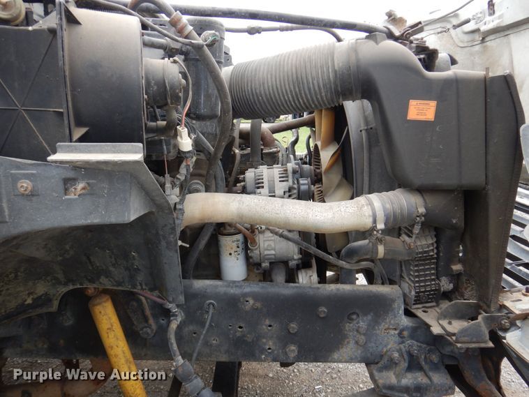 image for item DM2320 1999 Ford F800  crane truck