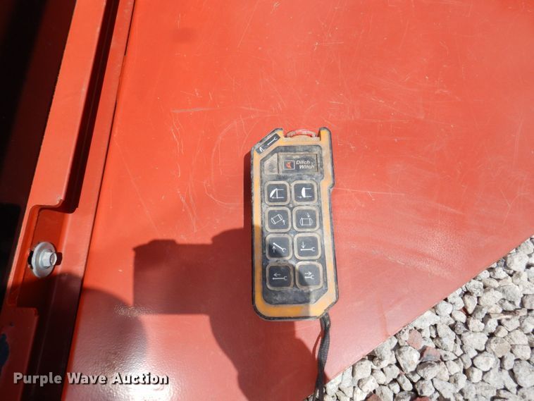 image for item DM2323 2017 Ditch Witch FX65  vacuum excavator