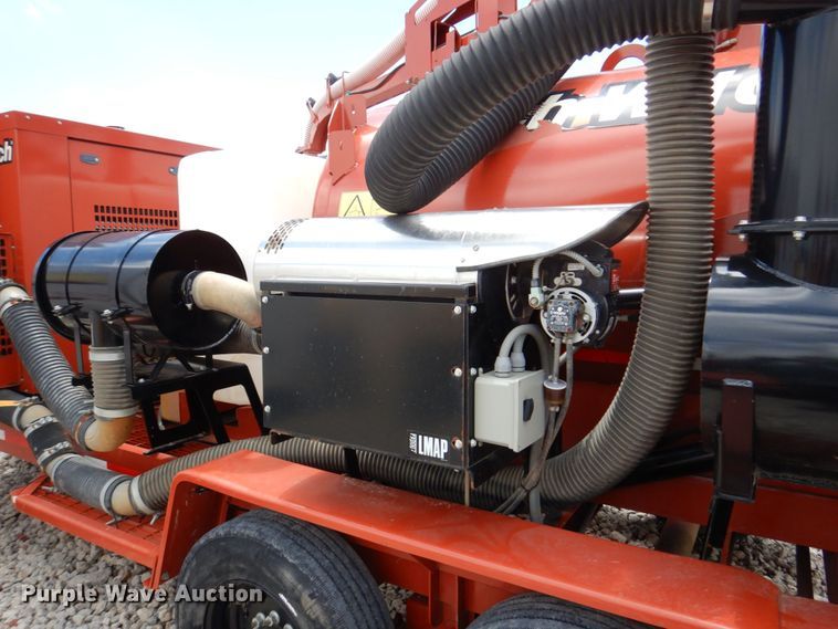 image for item DM2323 2017 Ditch Witch FX65  vacuum excavator