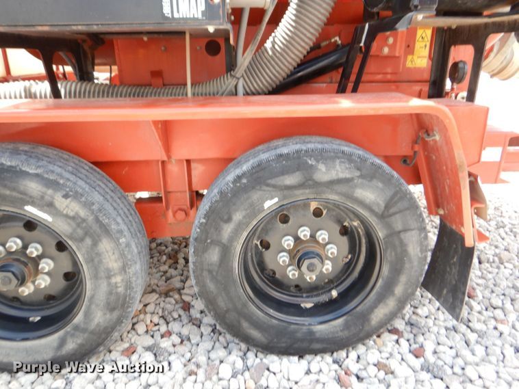 image for item DM2323 2017 Ditch Witch FX65  vacuum excavator